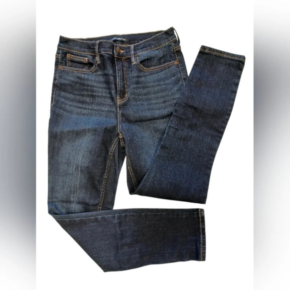 Calvin Klein EUC Darkwash High Rise Skinny Jeans Size 8 - Picture 5 of 10